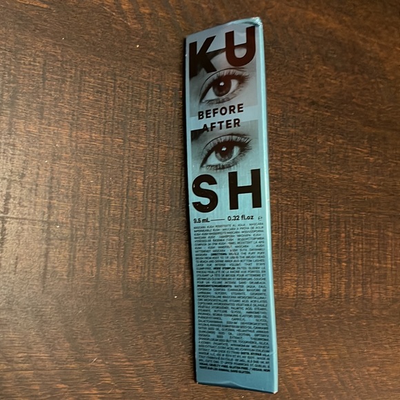 Makeup Bundle - Picture 5 of 5